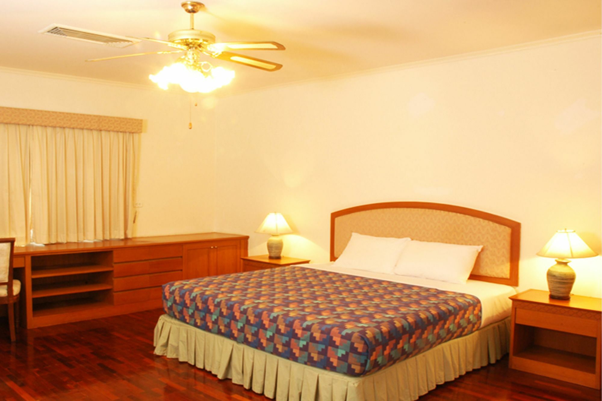 Seastar Properties Rayong Dış mekan fotoğraf